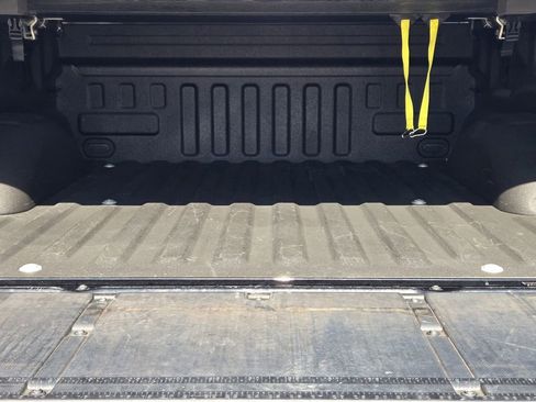 Used 2023 Ford F150 Lariat image 33