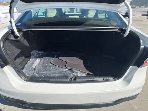 Certified 2025 Subaru Legacy Limited AWD/4WD image 41