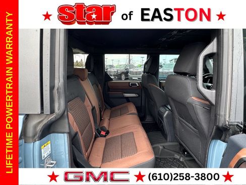 Used 2023 Ford Bronco Outer Banks AWD/4WD image 14