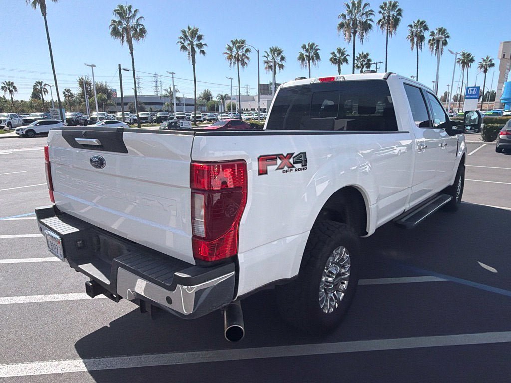 Used 2021 Ford F350 XLT AWD/4WD image 6