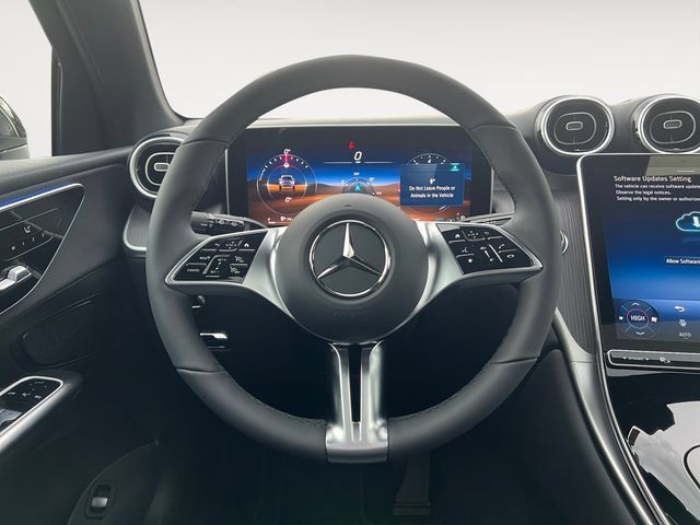 Used 2026 Mercedes-Benz GLC 300 4MATIC image 12