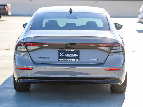 Used 2023 Honda Accord Touring image 6