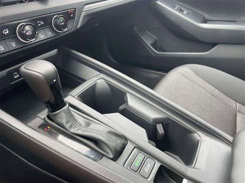 Certified 2024 Honda Accord EX image 30