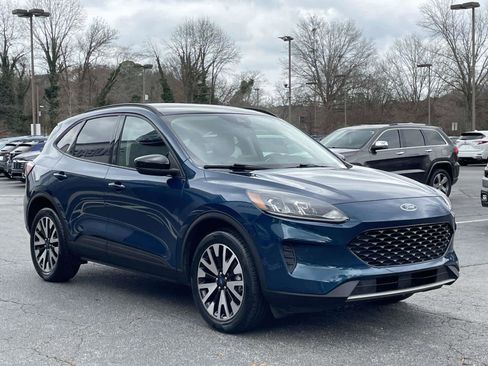 Used 2020 Ford Escape SE Sport image 7