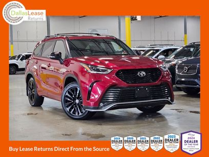 Used 2023 Toyota Highlander XSE