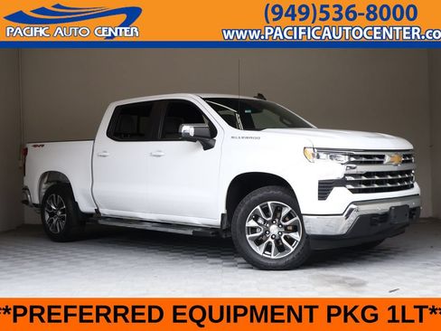 Used 2025 Chevrolet Silverado 1500 LT w/ Safety Package AWD/4WD image 1