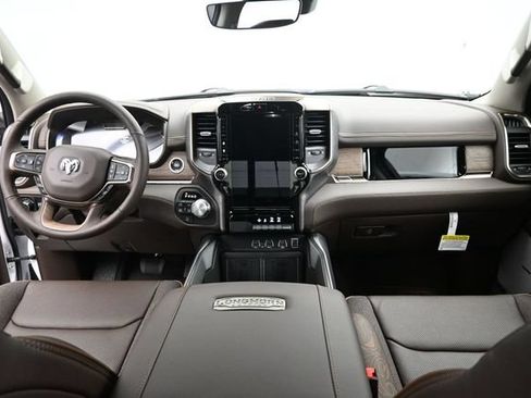 New 2026 RAM 1500 Limited AWD/4WD image 16