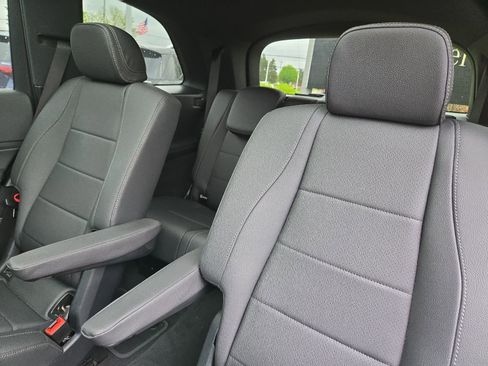 Certified 2025 Mercedes-Benz GLS 450 4MATIC image 9