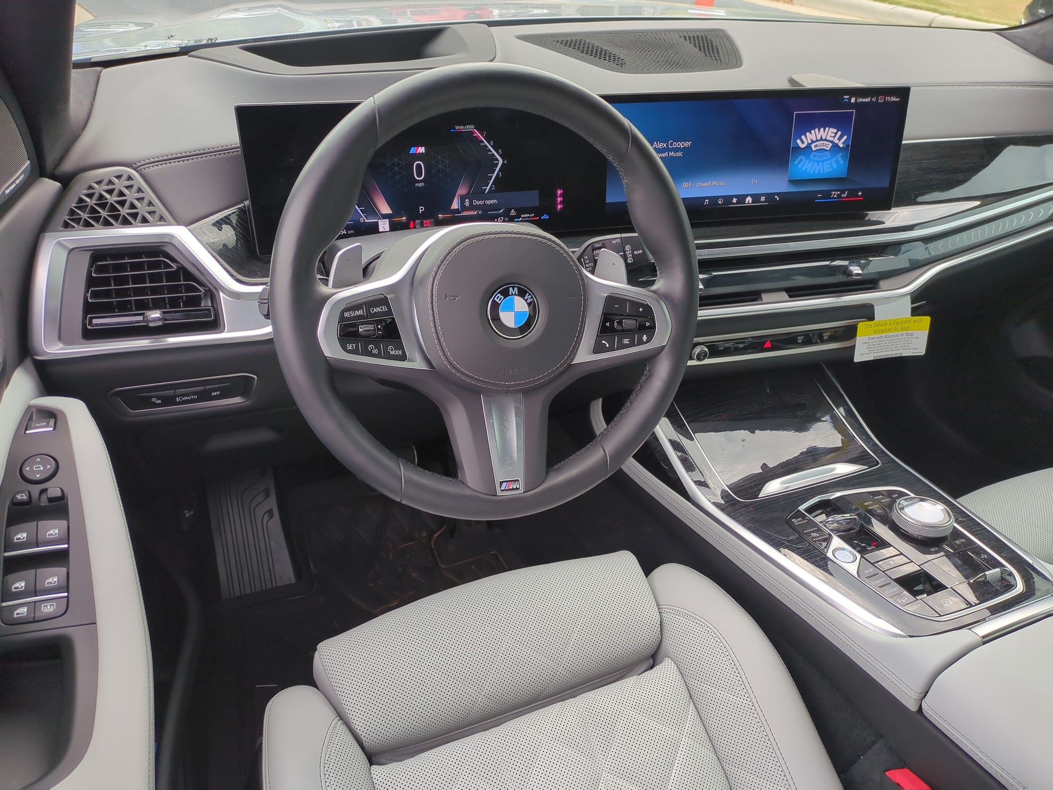 Certified 2026 BMW X7 xDrive40i w/ M Sport Package AWD/4WD image 29