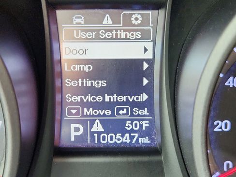 Used 2015 Hyundai Santa Fe Sport w/ Option Group 02 FWD image 25