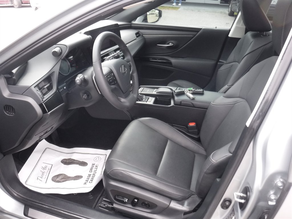 Used 2022 Lexus ES 350 w/ Premium Package FWD image 8