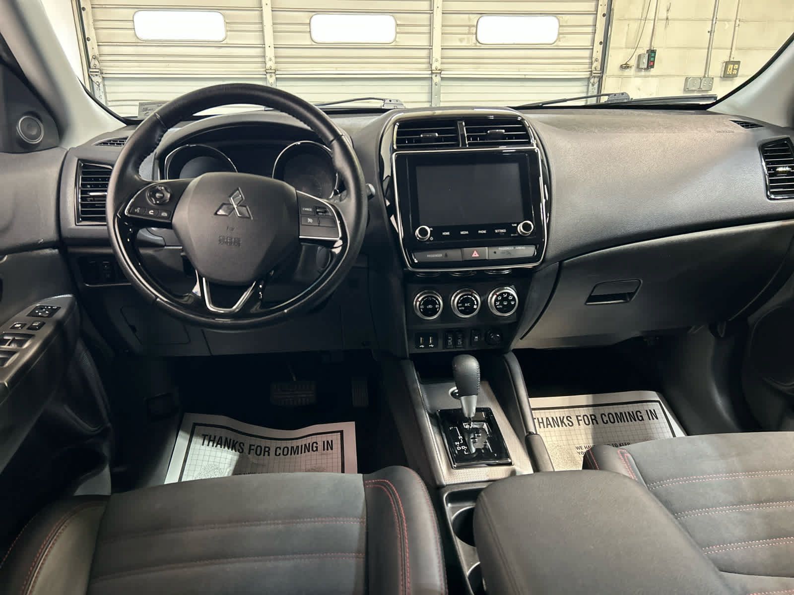 Used 2024 Mitsubishi Outlander Sport SE AWD/4WD image 4