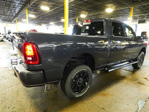 New 2026 RAM 2500 Tradesman AWD/4WD image 7