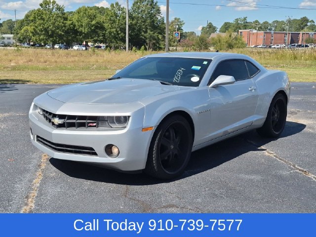 Used 2010 Chevrolet Camaro LT w/ RS Package RWD image 3