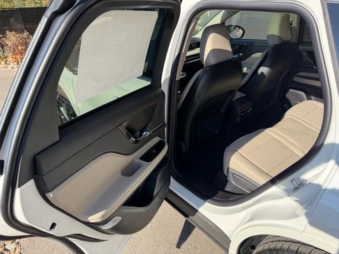 New 2026 Lincoln Corsair Grand Touring image 19