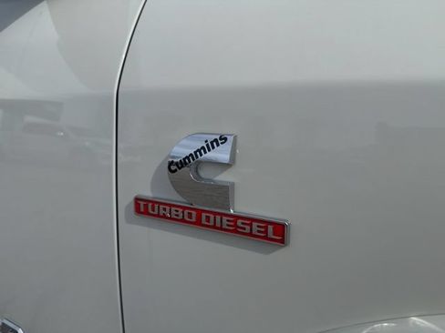 Used 2022 RAM 3500 Limited AWD/4WD image 11