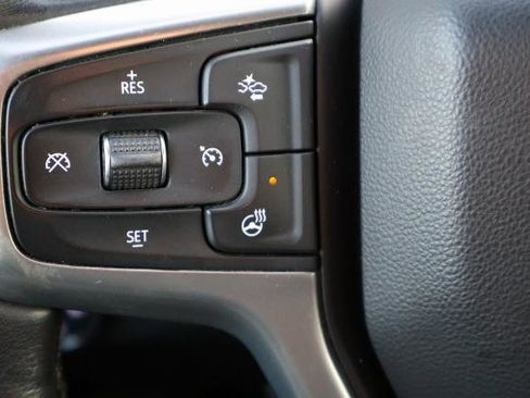 Used 2022 Chevrolet Silverado 1500 LT image 26