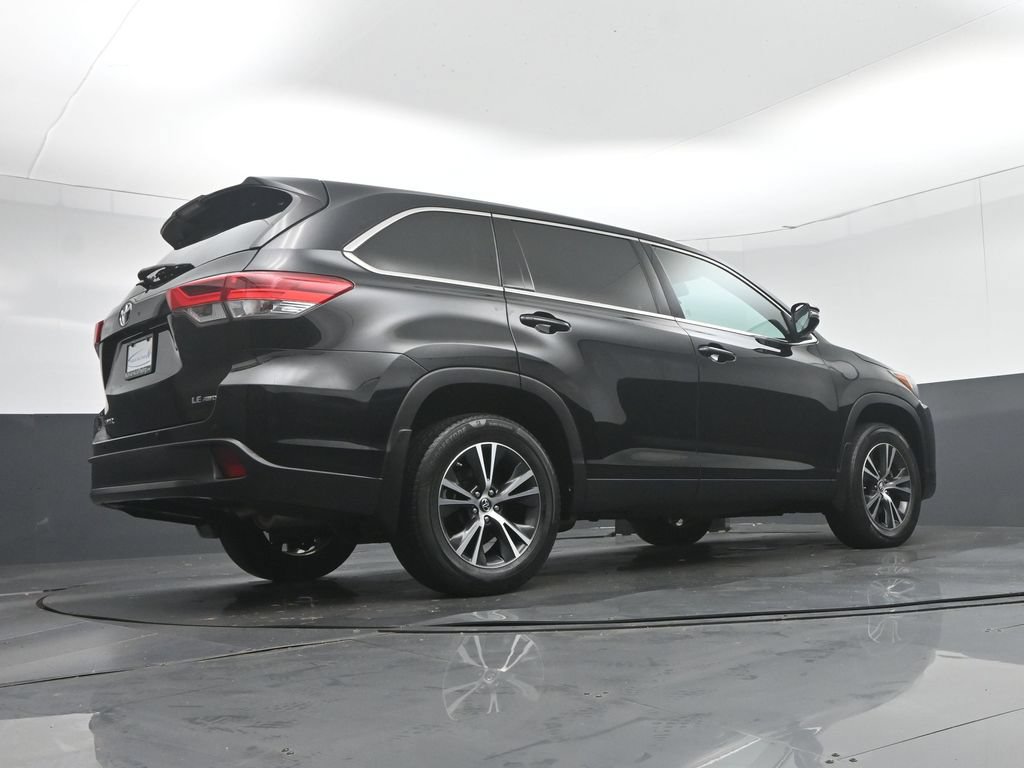Used 2019 Toyota Highlander Plus AWD/4WD image 64