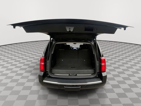 Used 2018 Chevrolet Tahoe Premier AWD/4WD image 21