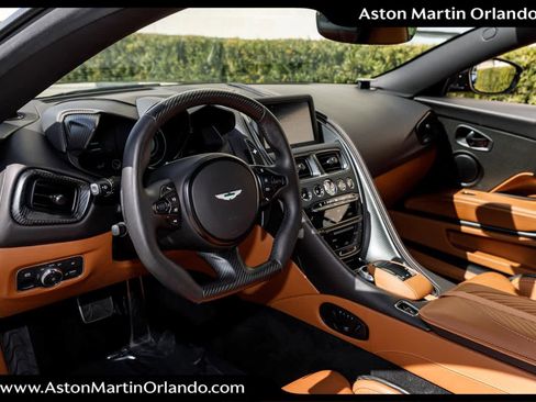 Used 2023 Aston Martin DBS Coupe image 52