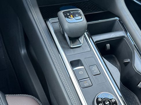 New 2026 Nissan Pathfinder Platinum image 22