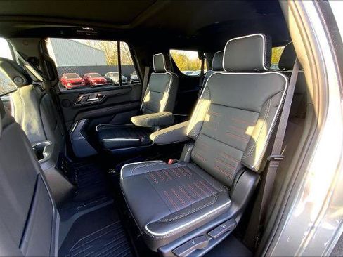 New 2026 GMC Yukon AT4 Ultimate AWD/4WD image 13