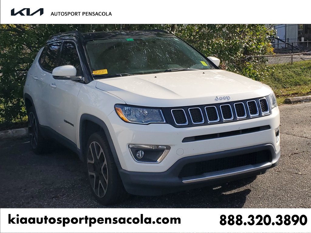 Used 2017 Jeep Compass Limited w/ Navigation Group AWD/4WD image 1