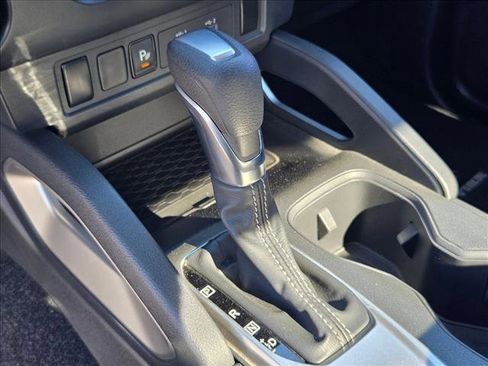 Used 2023 Nissan Frontier SV w/ Technology Package image 11