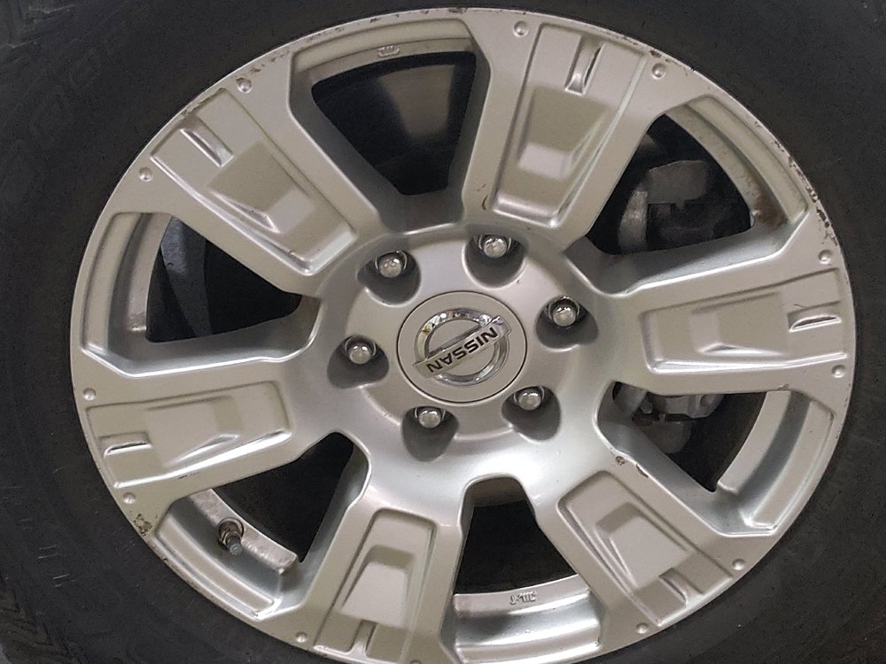 Used 2017 Nissan Titan SV RWD image 31