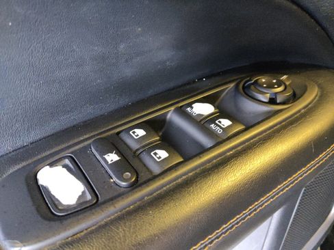 Used 2020 Jeep Compass Limited FWD image 27