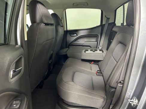 Used 2022 Chevrolet Colorado LT w/ LT Convenience Package image 26