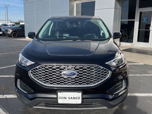 Used 2024 Ford Edge SEL image 9