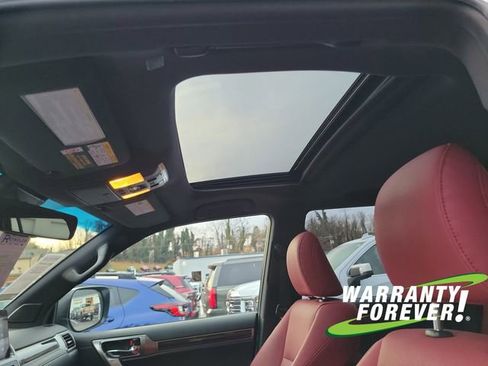 Used 2023 Lexus GX 460 Premium image 13