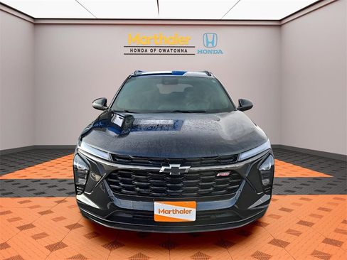 Used 2024 Chevrolet Trax RS w/ Driver Confidence Package image 8