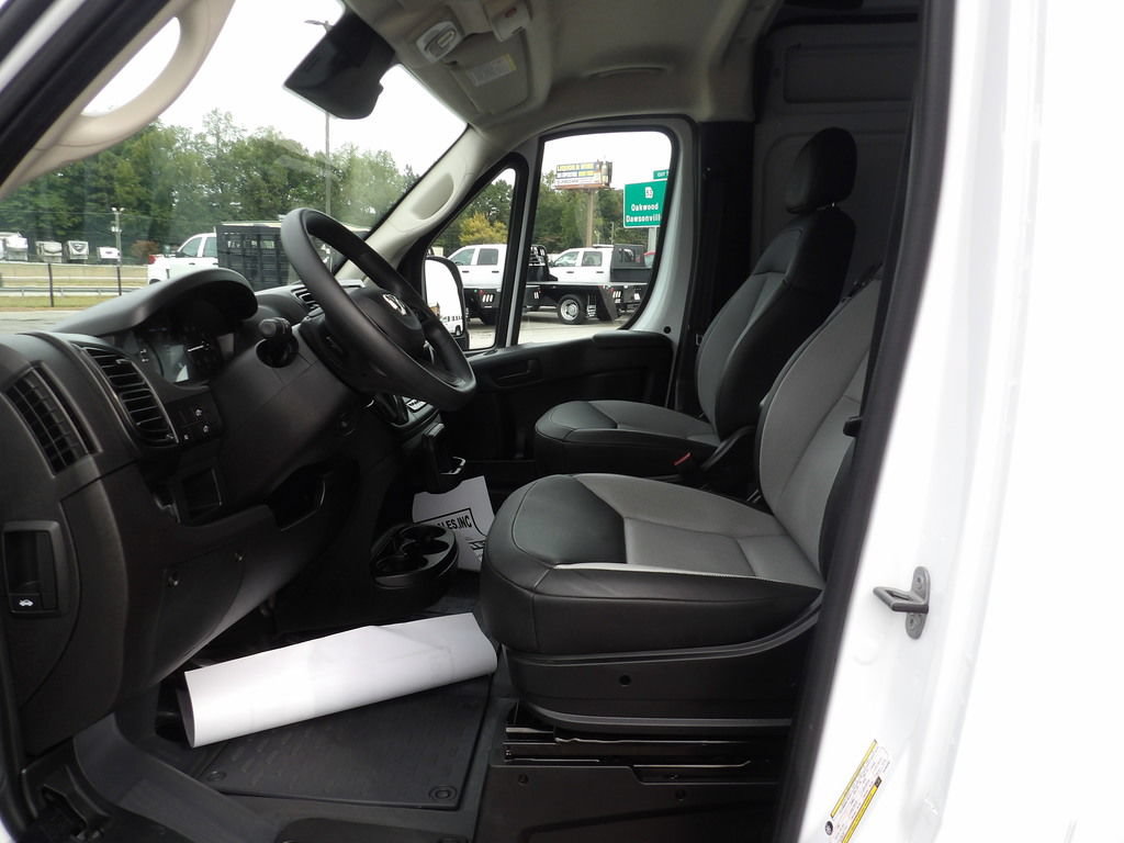 Used 2026 RAM ProMaster 2500 w/ Convenience Group FWD image 17