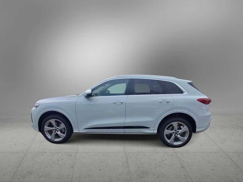 New 2025 Audi Q5 Premium Plus image 5