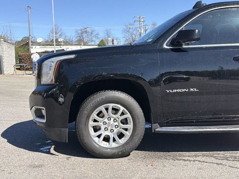 Used 2018 GMC Yukon XL SLT RWD image 6
