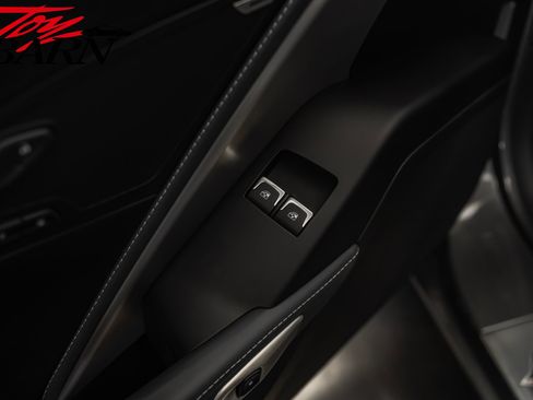 Used 2016 Chevrolet Corvette Z06 w/ 3LZ Preferred Equipment Group image 29