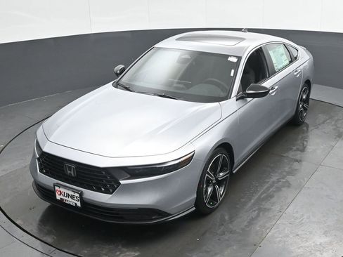 New 2025 Honda Accord Sport image 34