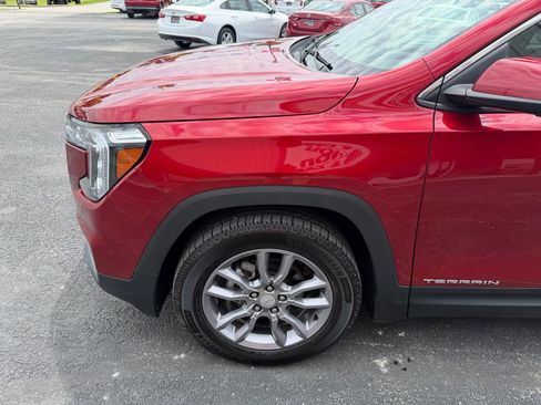 Used 2023 GMC Terrain SLT w/ Tech Package AWD/4WD image 12