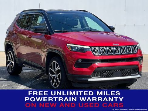 Used 2025 Jeep Compass Limited w/ Elite Group AWD/4WD image 1