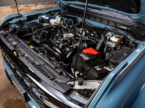 Used 2023 Ford Bronco Wildtrak image 41