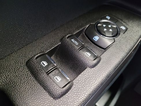Used 2020 Ford EcoSport SE w/ SE Convenience Package FWD image 27