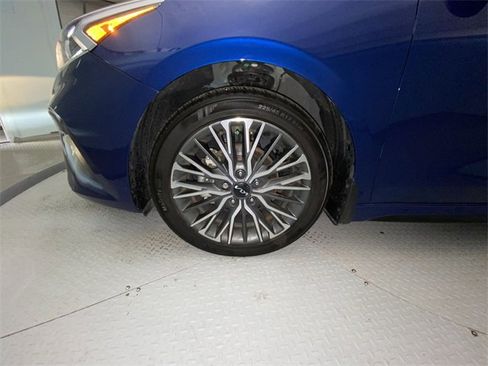 Used 2024 Kia Forte GT-Line image 10