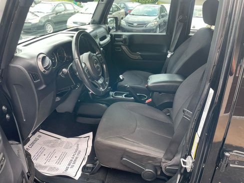 Used 2014 Jeep Wrangler Unlimited Sport w/ Quick Order Package 23S image 21