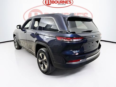 Used 2024 Jeep Grand Cherokee Limited 4xe image 9