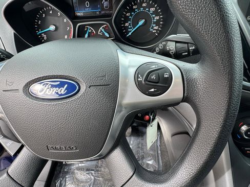 Used 2015 Ford Escape SE w/ Equipment Group 201A FWD image 29