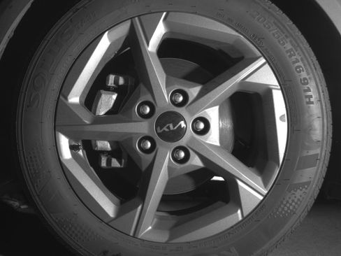 Used 2025 Kia K4 LXS image 12