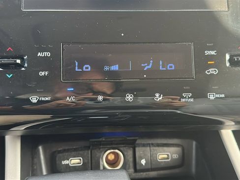 Used 2022 Hyundai Tucson SEL w/ Convenience + Premium Package FWD image 26