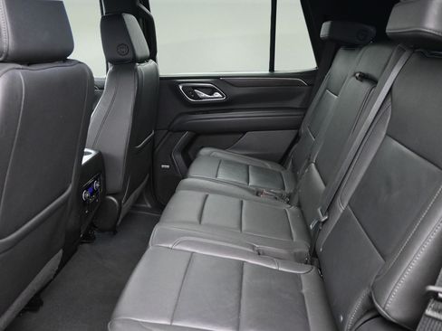 Used 2024 Chevrolet Tahoe LT AWD/4WD image 17